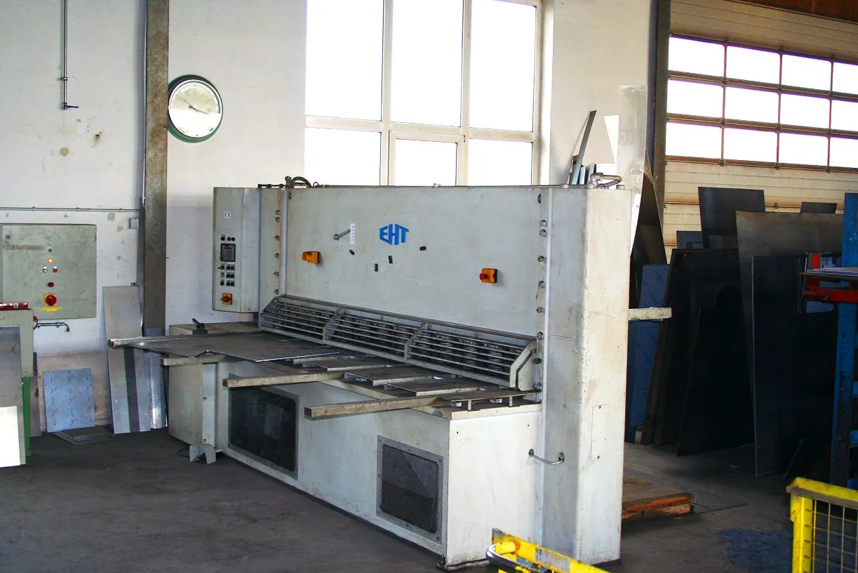 Tafelschere für Bleche bis 3.000 Millimeter