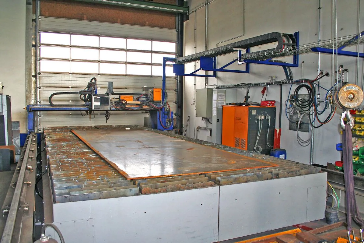 Zinser-Schneidbrennanlage in der Fertigung